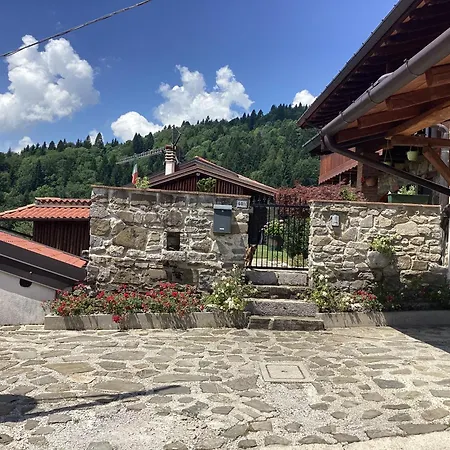 Casa Scarbini Διαμέρισμα Savogna